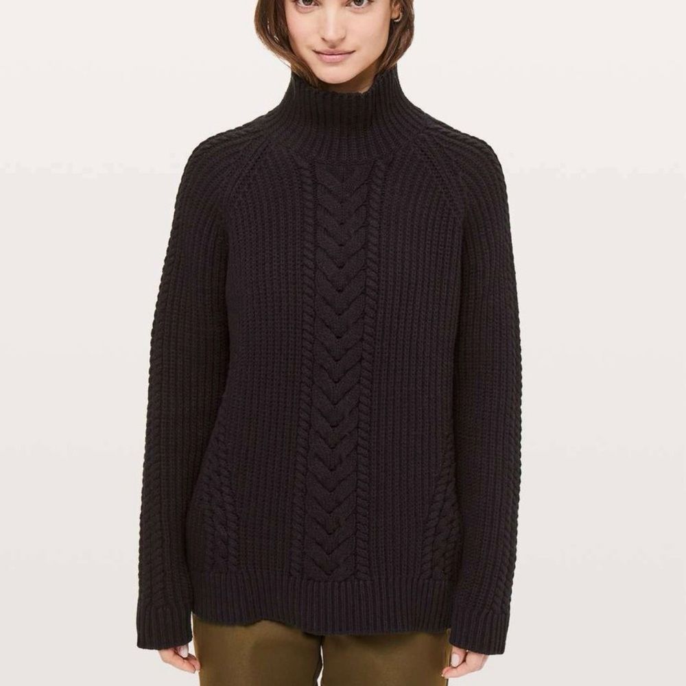 lululemon athletica Bring The Cozy Black Cable Knit TurtleNeck Sweater Sz. 8